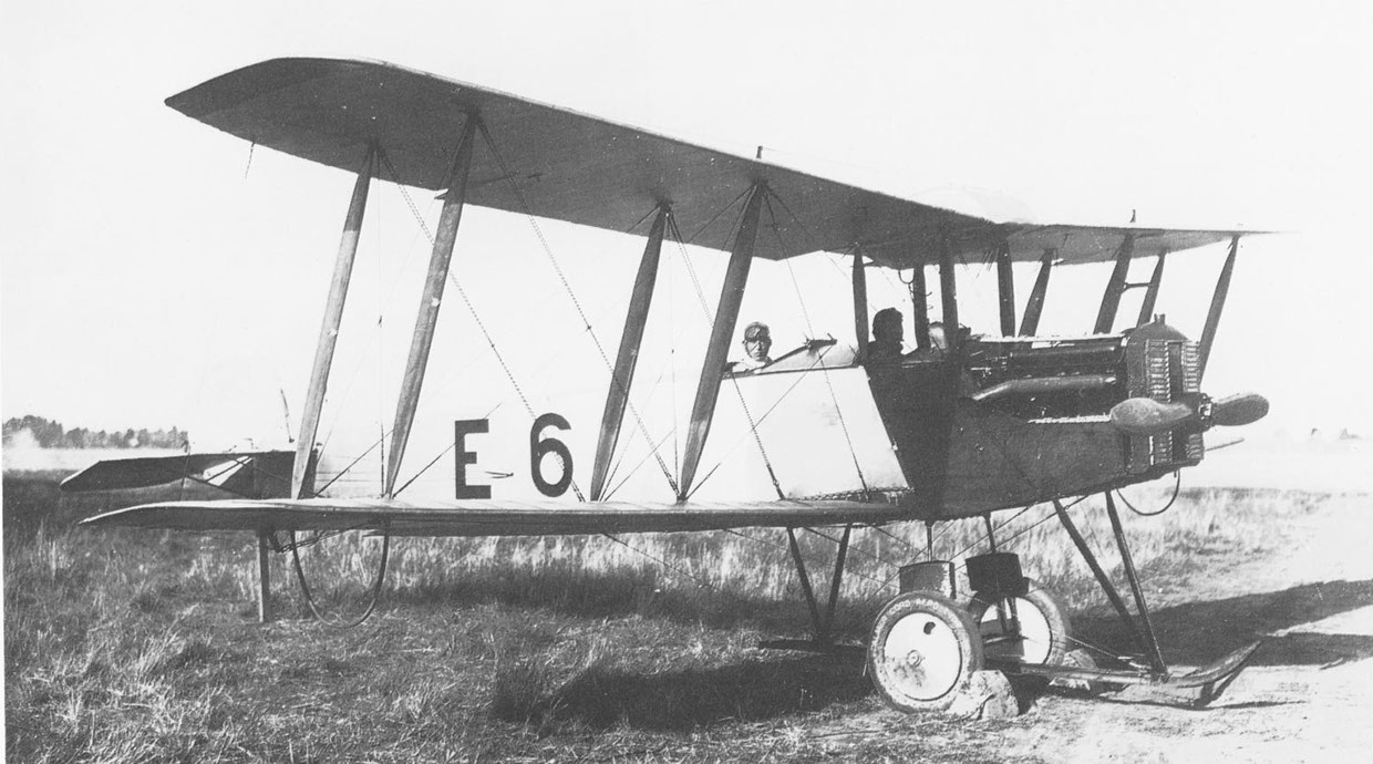 avro552-1%20(1).jpg