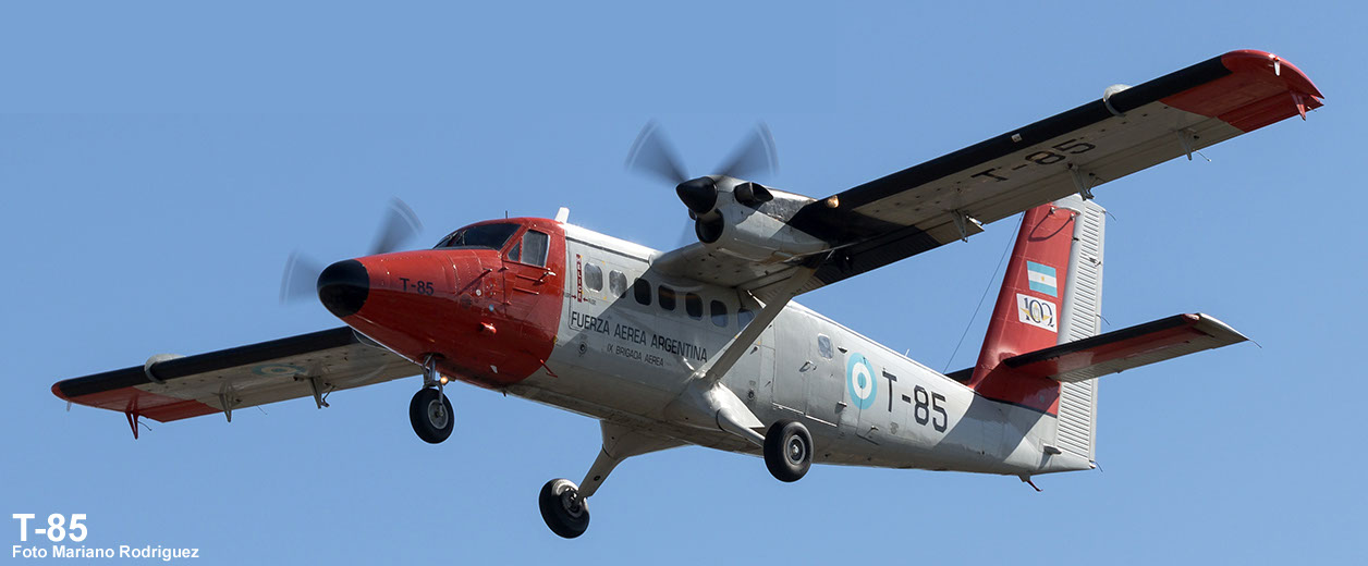 dhc-6_t85.jpg